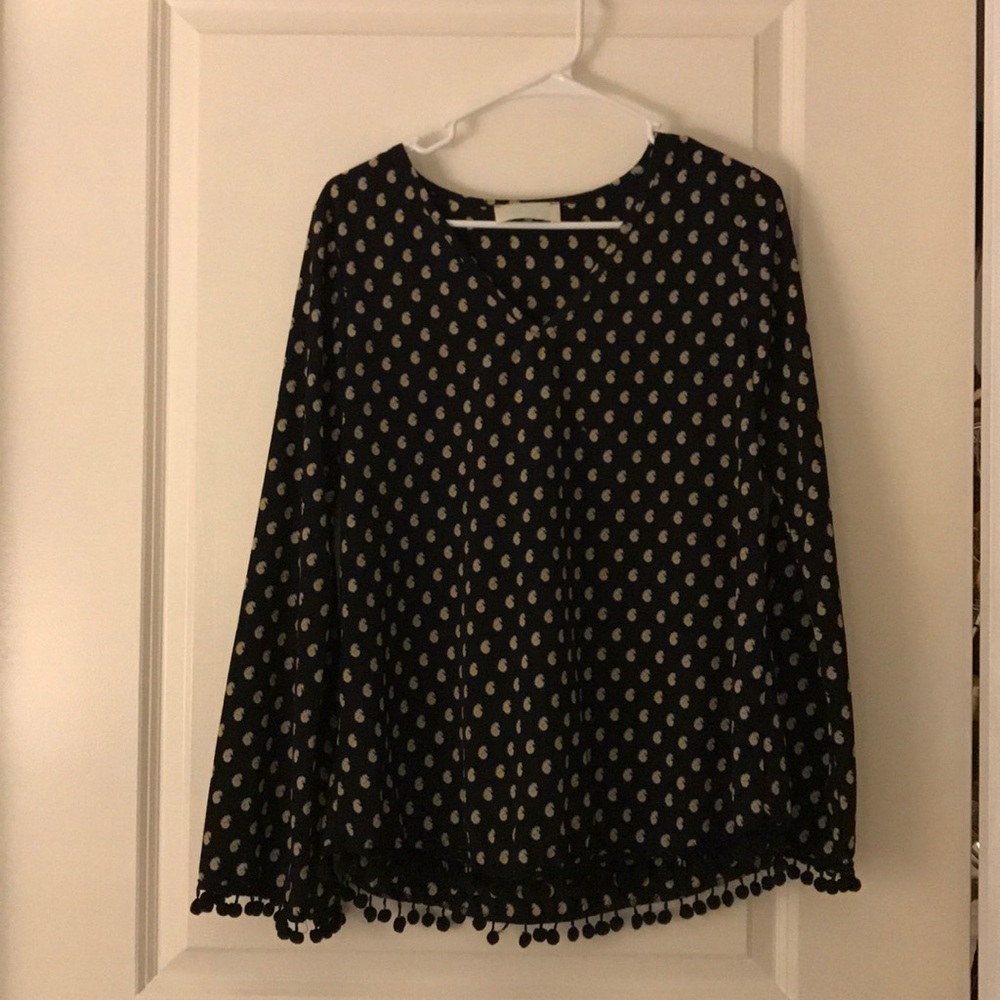 Bell-sleeved Patterned Top
